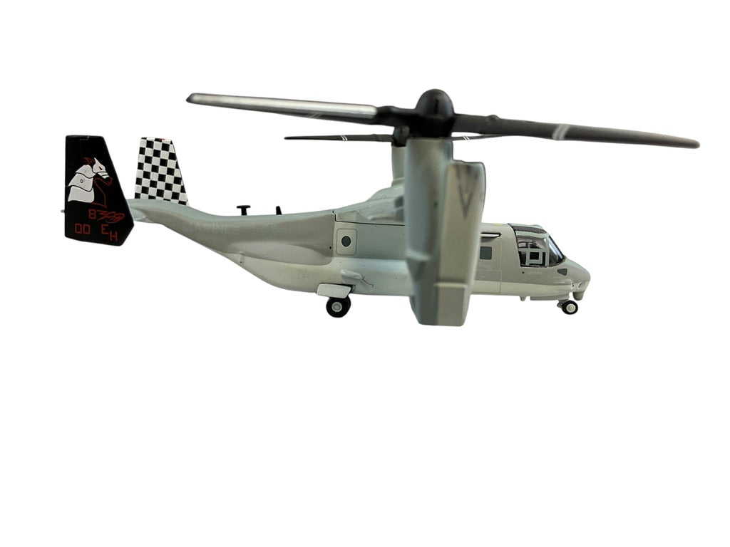 1/200 Herpa (557696) Bell/Boeing MV22 Osprey (168300/EH-00) VMM264 "Black Knights" U.S.Marine Corps (Limited Edition)