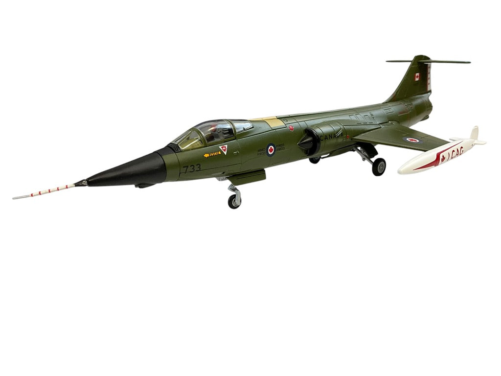 1/72 Hobbymaster (HA1065) Canadair (Lockheed) CF104 Starfighter (104733) #1 Canada Air Group - West Germany - Canadian Armed Forces 1976 (Limited Edition)