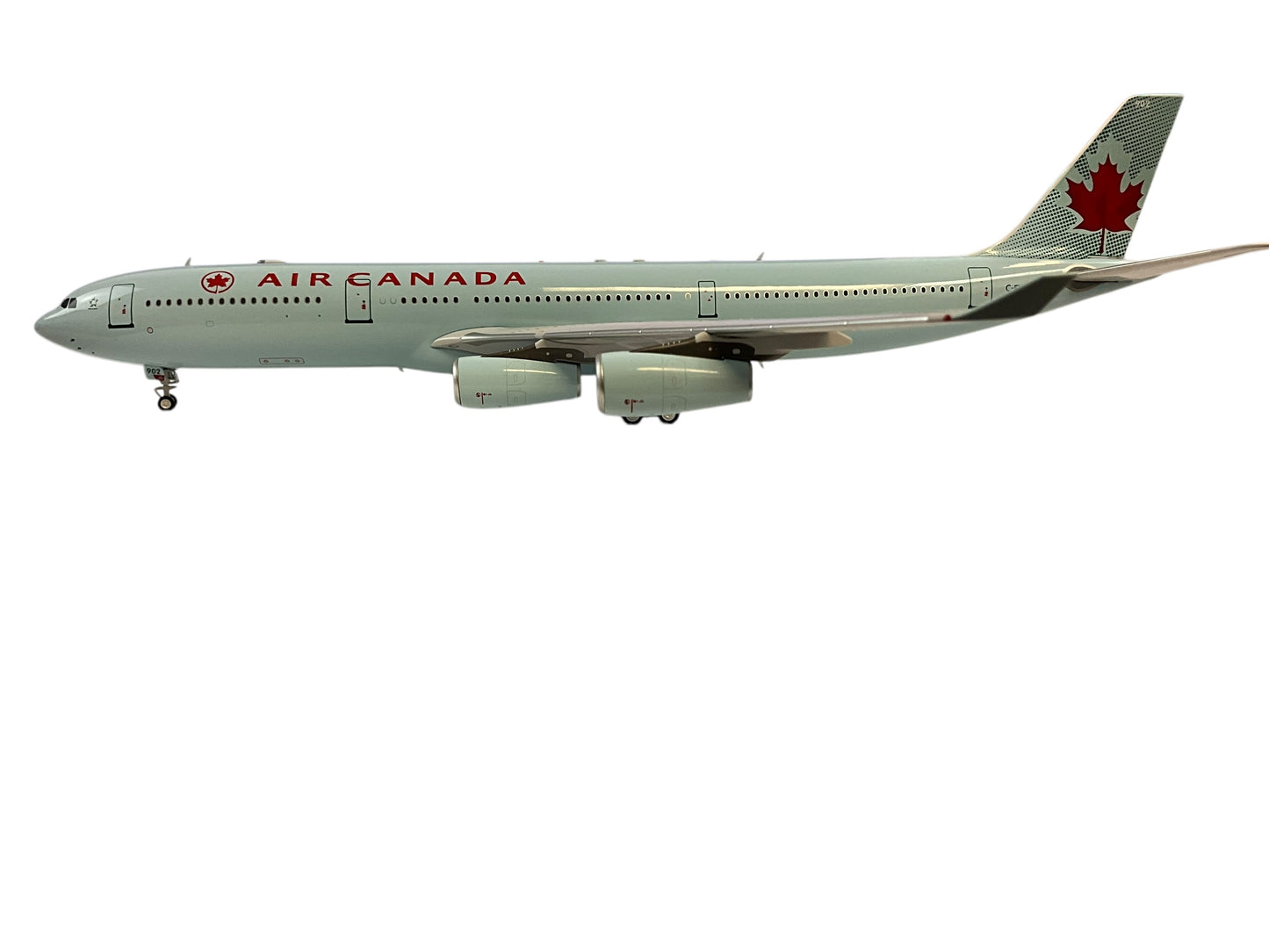 1/200 (Inflight200 ) B-Models (B-343-AC-KYZ) Airbus A340-300 (C-FYKZ) Sky-Blue ACA-5th Livery Air Canada (Limited Edition)