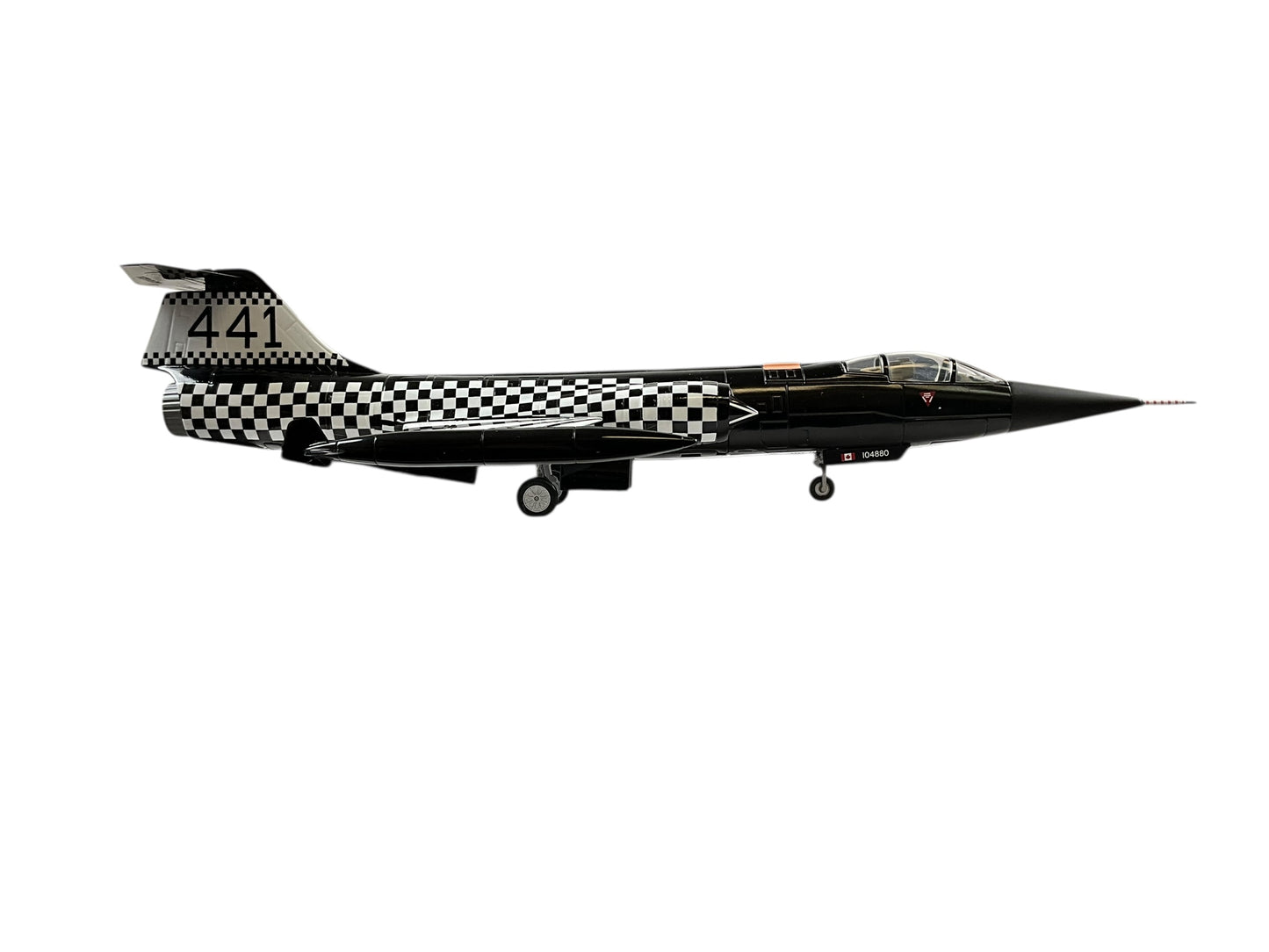 1/48 Franklin Mint/Armour (B11E193) Canadair CF104`(F104G) Starfighter (104880) 441 "Silver Fox" Sqdn Disbandment Scheme Canadian Armed Forces (Limited Edition)