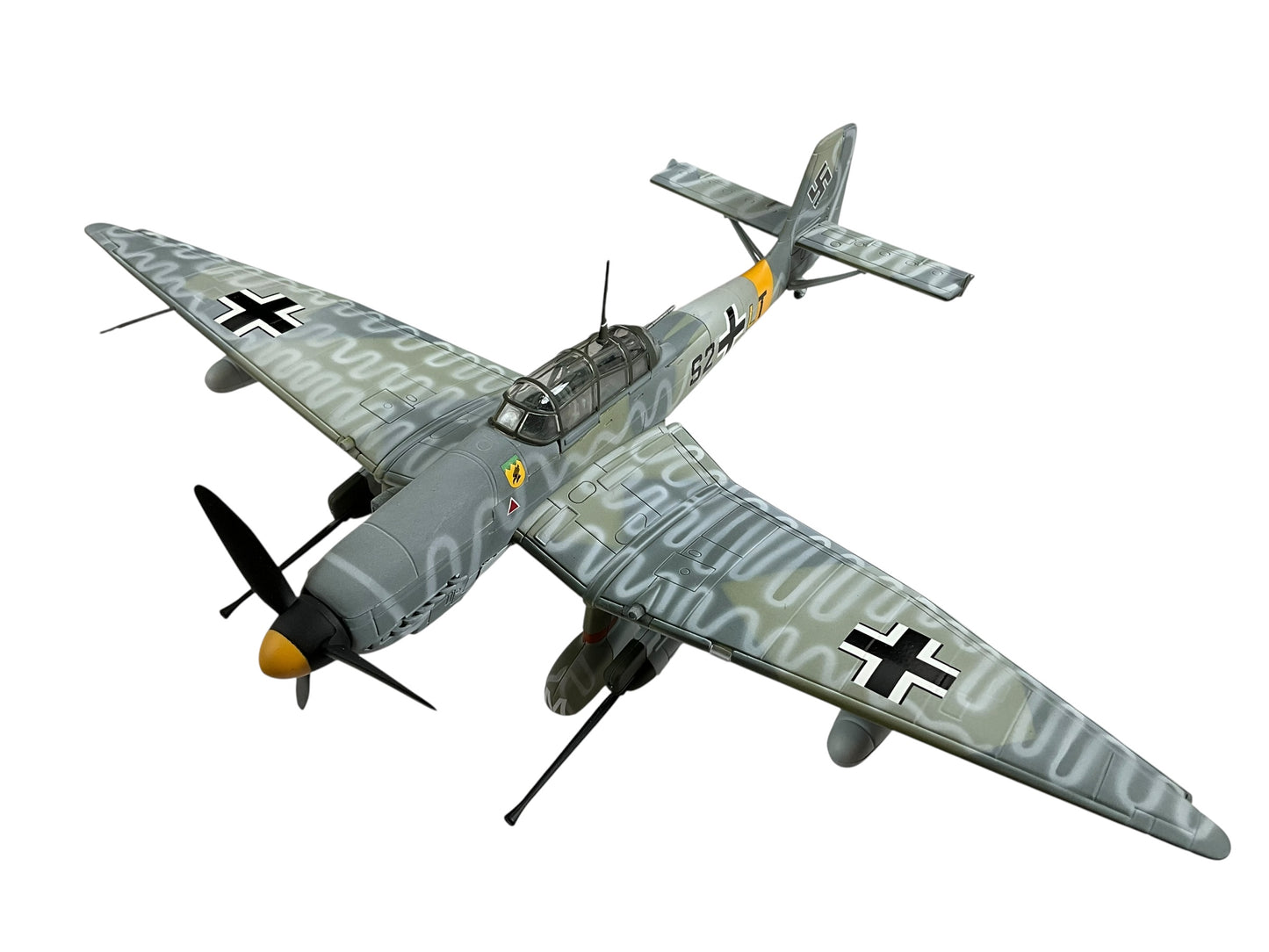 1/48 Franklin Mint/Armour (B11E183) Junkers JU87-D5 Stuka (S2+T) 2/Tone Grey Winter Camo w/GAD Spray Can Snow "Operation Barbarosa" 1943 Sturzkampfgeschwader 77 (III/StG-77) Deutsch Reich's Luftwaffe (Limited Edition)