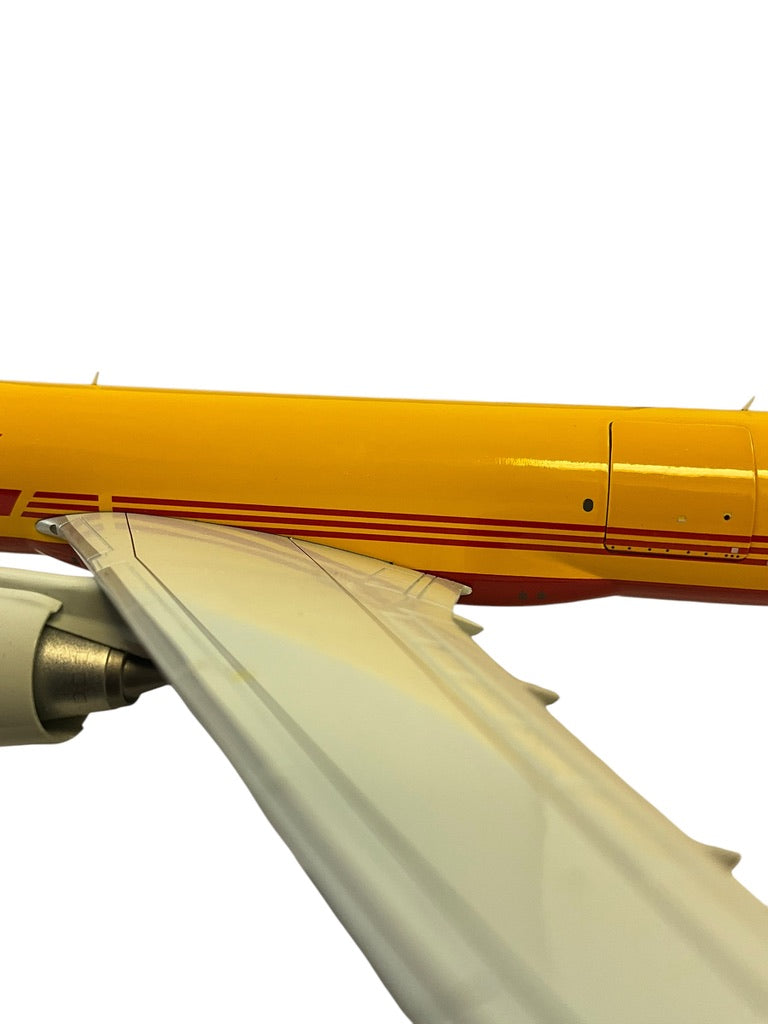 1/200 Gemini200 (G2DHL952) Boeing B777-200LRF (N774CK) "Interactive Series" DHL Courier _ Kalitta Air (limited Edition) 2022 Release