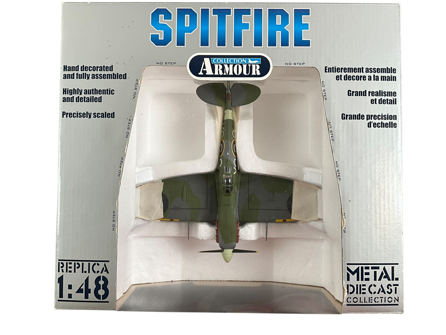 1/48 Armour/Franklin Mint (98159/B11B306) Supermarine Spitfire MK.Vb "Clipped Wings" (W3834/YO+Q) 401 "Ram " Sqdn R.C.A.F. (Limited Edition)