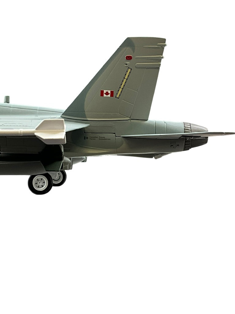 1/48 FRANKLIN-MINT (B11E123) McDONNELL-DOUGLAS CF188 HORNET (188766) Low Vis Blue-Gray Camoflage Livery 1st CAD,CFB Baden/Soelingen Germany 439 SabreTooth Tiger Sqdn 1991 - Later 416,441 & 409 Sqdn -CANADIAN ARMED FORCES (LIMITED EDITION #154 of ONLY 250)