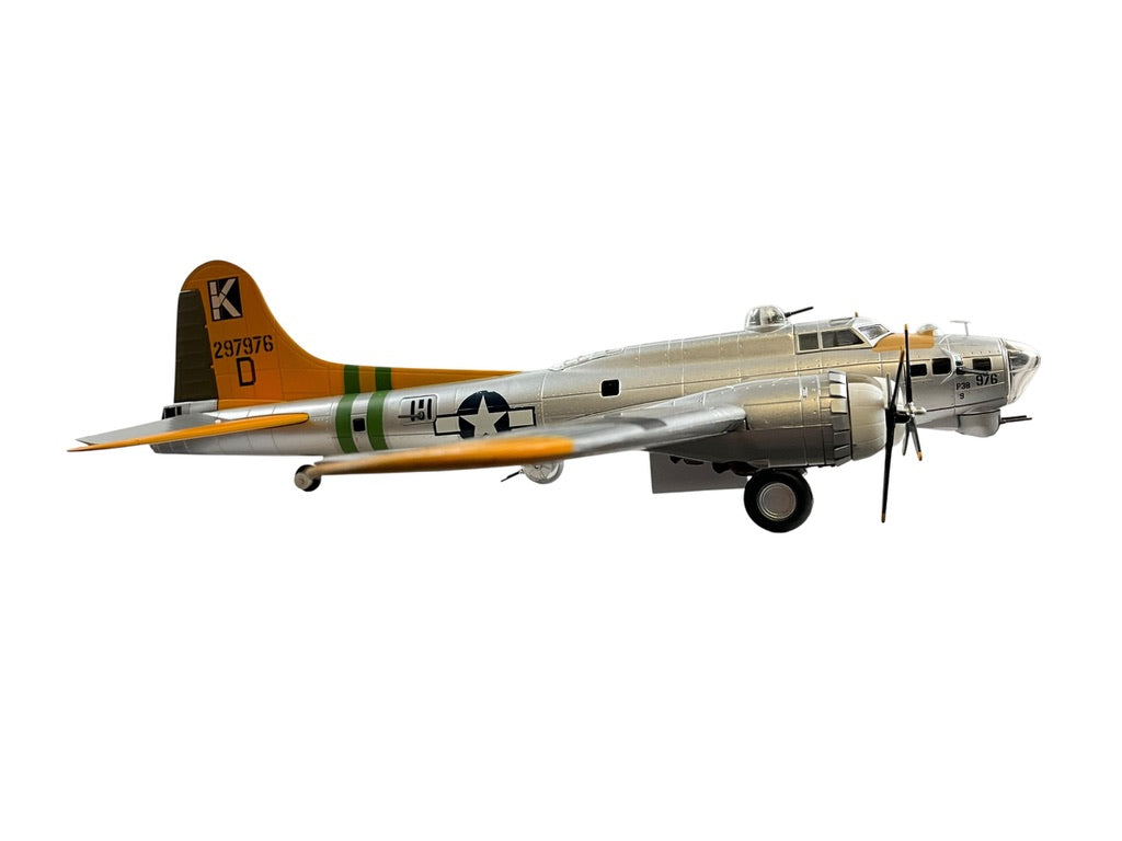 1/72 AirForce-1 (AF1-0110) Boeing B17G Flying Fortress (297976) "A BIT O' LACE" 709th BS, 447th BG, 8th Air Force, U.S.A.A.F., Rattlesden, Norfolk, England, April 1945 (Limited Edition)