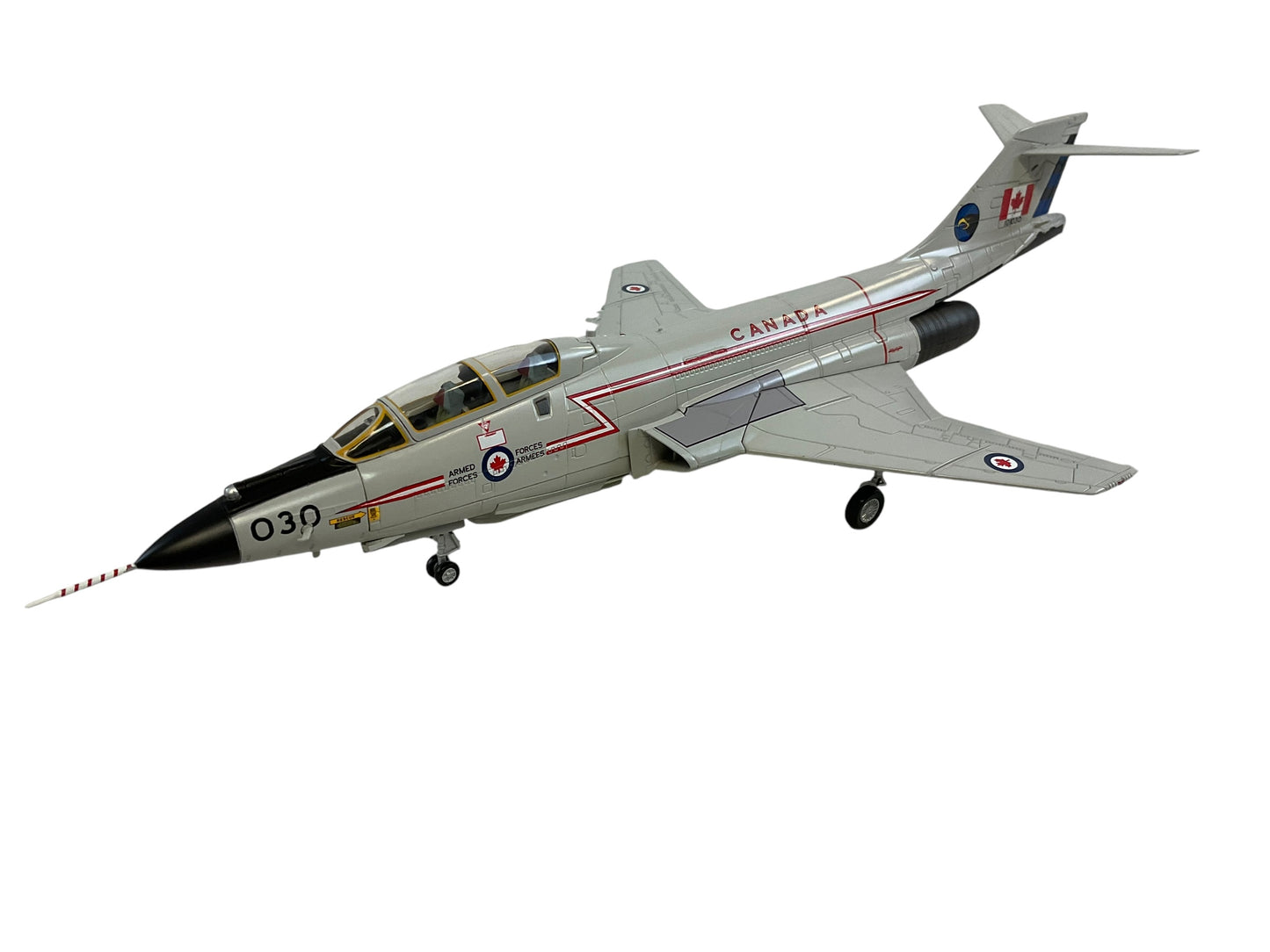 1/72 Hobbymaster (HA3715) Canadian RCAF McDonnell CF101B Voodoo Die Cast Model