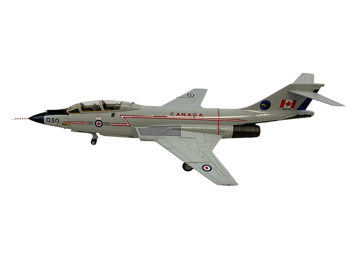 1/72 Hobbymaster (HA3715) Canadian RCAF McDonnell CF101B Voodoo Die Cast Model