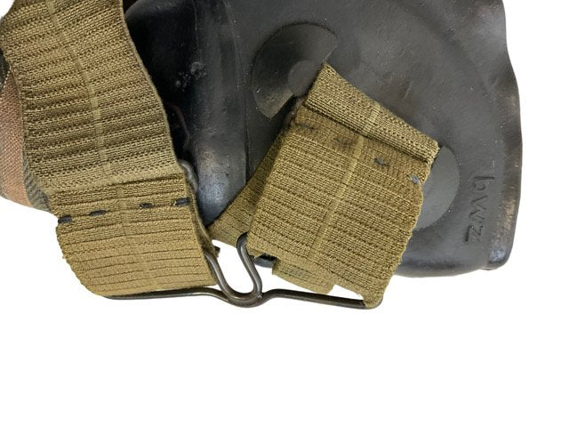 WW2 German Luftwaffe BWZ 6701-2 4-Strap Oxygen Mask
