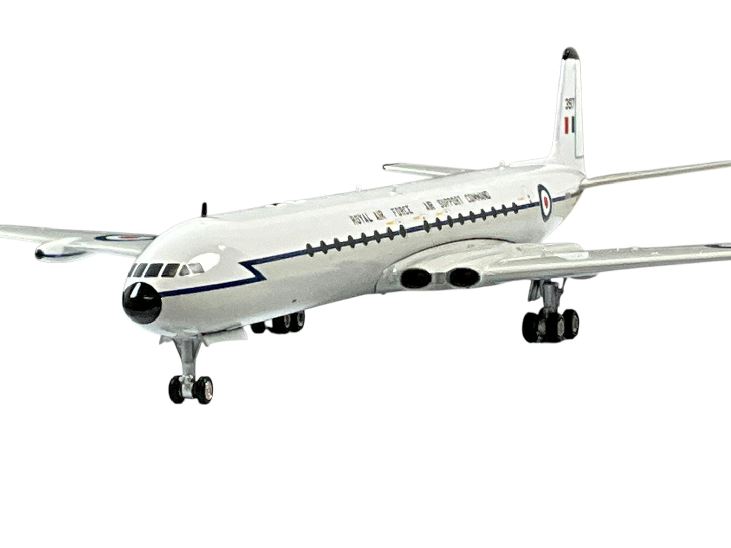 1/200 (Inflight200) Aviation Retail Direct (ARD2046) De Havilland DH106 Comet 4C (XR397) No.216 Sqdn, Air Support Command, R.A.F. (Limited Edition) 2017 Release