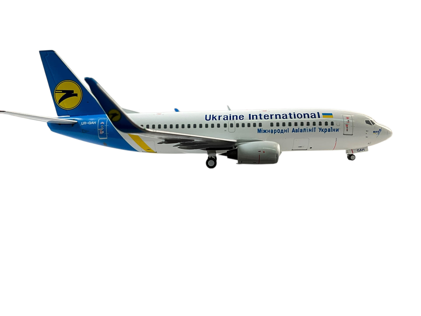 1/200 JC Wings (XX2691) Boeing B737-300W (UR-GAH) Ukraine International Airlines (Limited Edition)