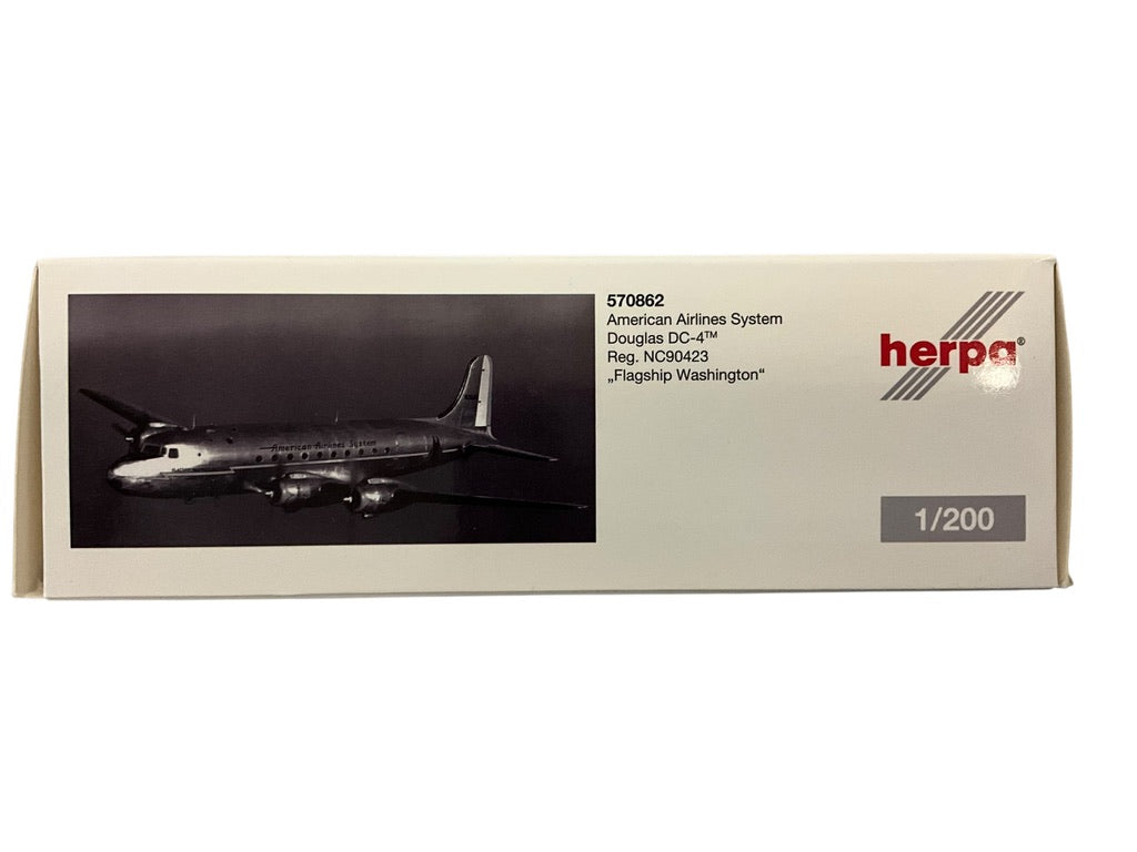 1/200 Herpa (570862) Douglas DC4 (NC90423) "Flagship Washington" American Airlines System (Limited Edition)