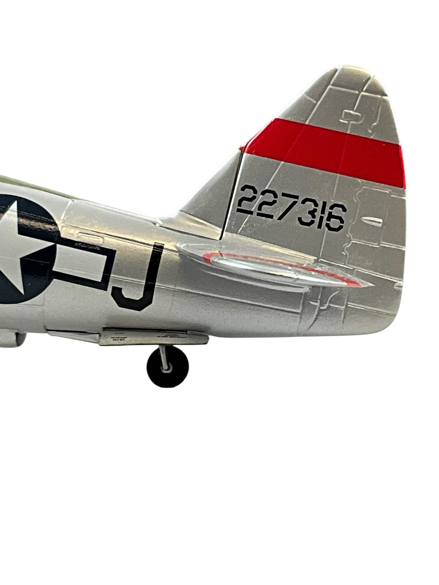 1/48 Armour/Franklin Mint (98144) Republic P47D Thunderbolt (227316) "CHIEF-SKI-U-MAH II" flown by Lt. D.E. Buholz "Chief of the Sioux" 509FS 405FG U.S.A.A.F. (Limited Edition)