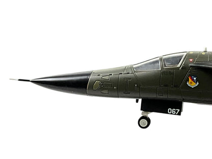 1/72 Hobbymaster (HA3025) General Dynamics F111 Aardvark (67-0067) Thailand, 1970, 474th TFW, 429th TFS, USAF (Limited Edition of Only 800)