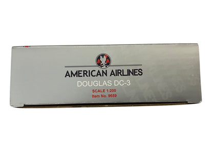 1/200 Hogan (9659) Douglas DC3 (NC17334) American Airlines (limited Edition)