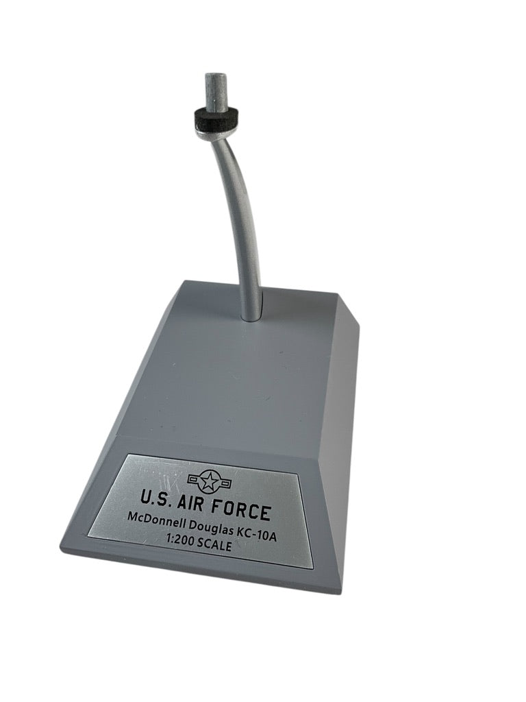 1/200 Inflight200 (IFKC10USAF433) McDonnell Douglas KC10A Extender (90433) McGuire AFB element ofJoint Base McGuire-Dix-Lakehurst, New Jersey, 305th & AMW 514th AMW, AMC, U.S.A.F (Lmited Edition) 2024 Release