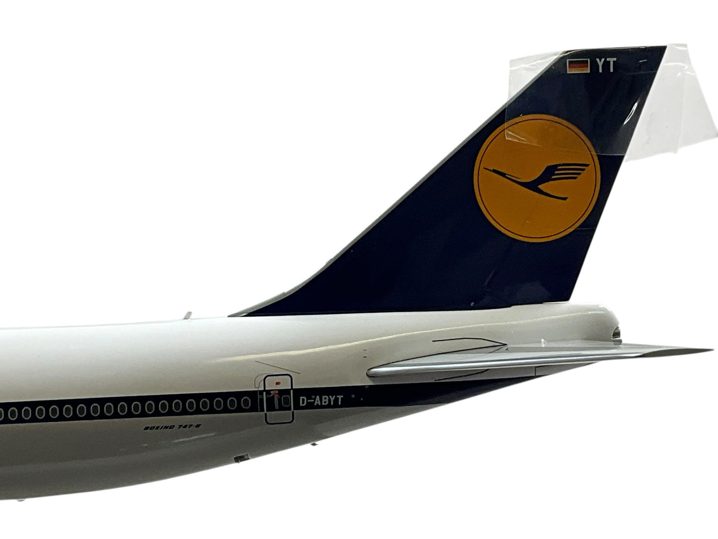 1/200 SQ Wings (L2056) Boeing B747-8i (D-ABYT) *Koln* "DLH Retro 1970 5th Livery" Lufthansa (Limited Edition)