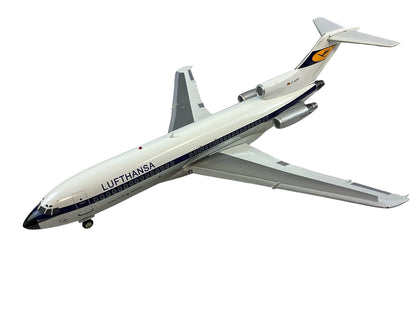 1/200 (Inflight200) J-Fox (JF-727-1-003P) Boeing B7227-100 (D-ABIC) "Saarbrucken" 4th Livery Lufthansa (Limited Edition)