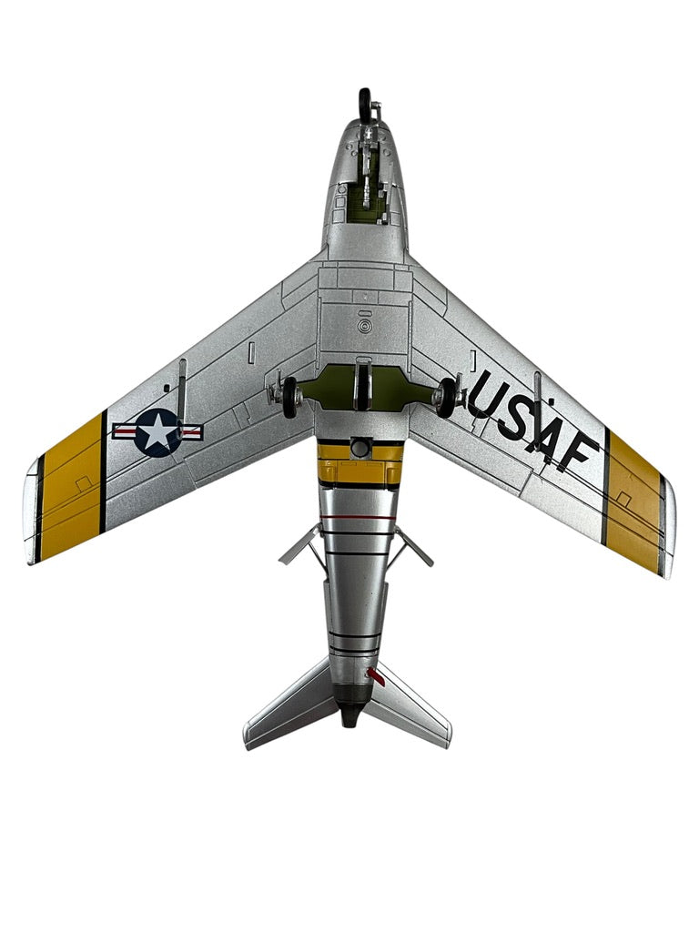 1/72 HobbyMaster (HA4306) North American F86F Sabre (c/n 51-2910) "Beauteous Butch II" flown by Joseph C. McConnell Jr. {TOP ACE with 16 Kills) Suwon AB, South Korea 1953, 39th FS, 51st FW, U.S.A.F. (Limited Edition of 1000)