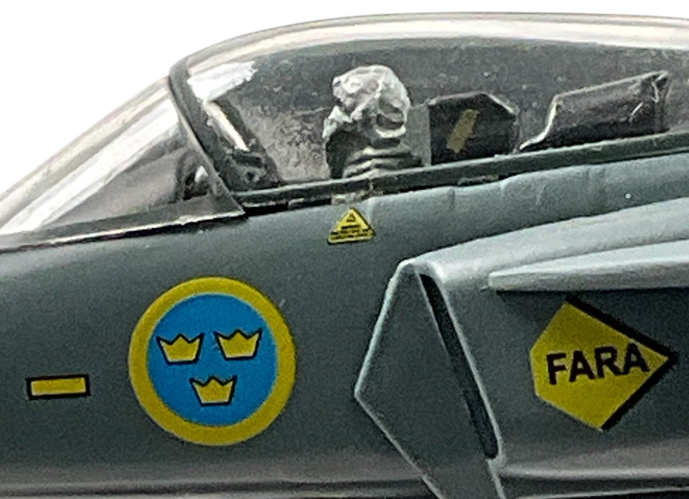 1/72 Aviation72 (AV72-43-001) Saab JAS39C Gripen (7/02) F7 Skaraborg Air Wing, Swedish Air Force (Limited Edition of 1068) 2015 Release