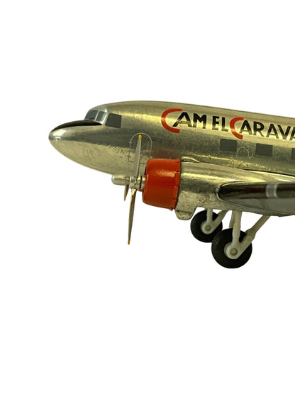 1/200 Herpa (550765) Douglas C47 (DC3) Dakota (2934087) Camel Caravan to Berlin U.S.A.F. (Limited Edition)