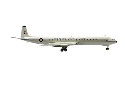 1/200 (Inflight200) Aviation Retail Direct (ARD2046) De Havilland DH106 Comet 4C (XR397) No.216 Sqdn, Air Support Command, R.A.F. (Limited Edition) 2017 Release