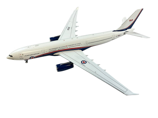 1/200 Inflight200 (IF332RCAF01) Airbus A330-200 Husky (330002) 437 "Husky" Sqdn R.C.A.F.  (Limited Edition)