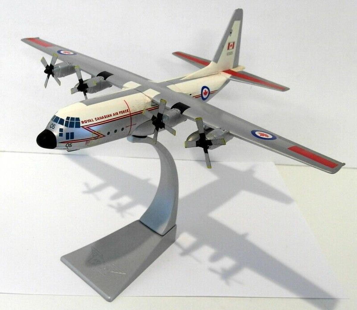 Rcaf Model Kit 1/144 CORGI LOCKHEED C130E HERCULES 436(T) Sqd RCAF 786 of 1900 ...