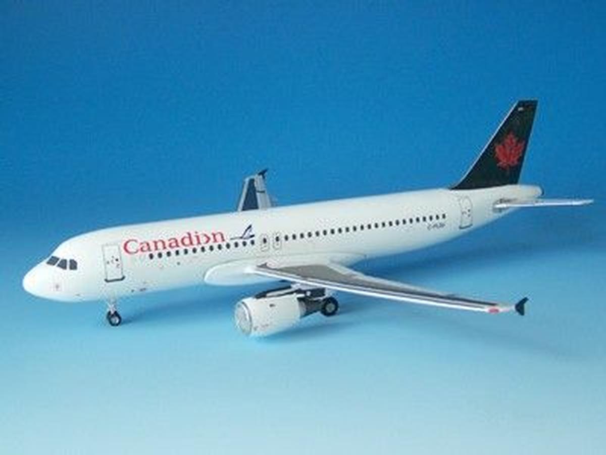 1/200 AERO-200 AIRBUS A320-211 AIR CANADA 2001 (EXTREMELY LIMITED EDITION of less than 100)