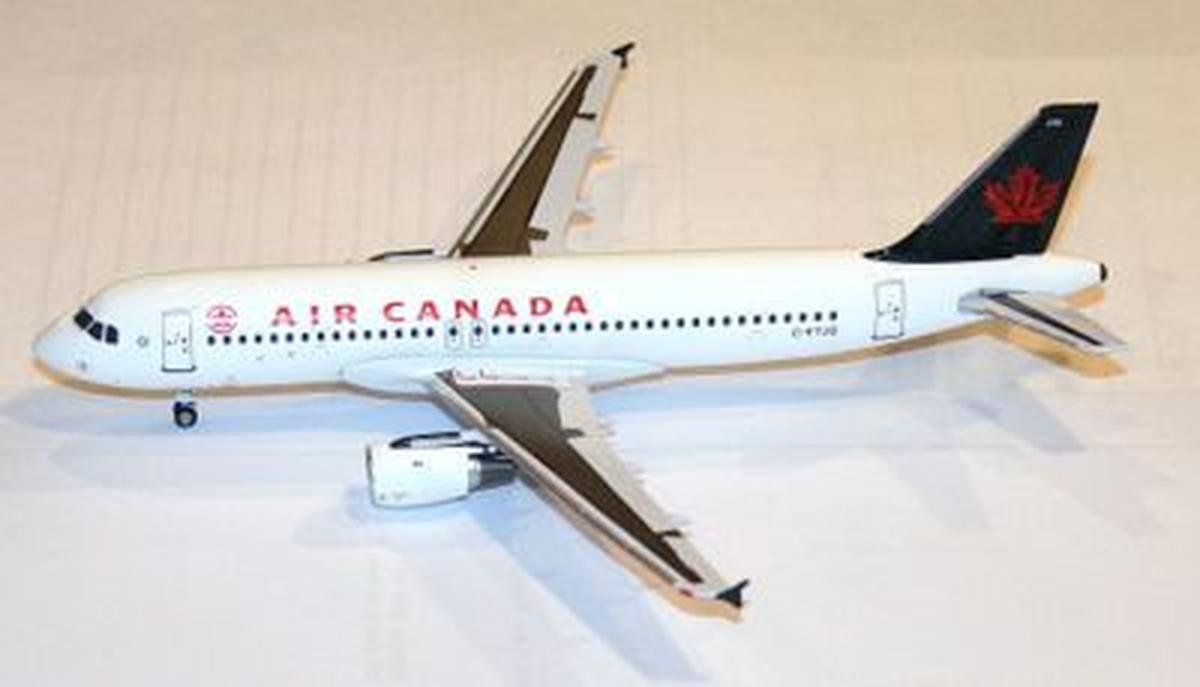 1/200 AERO-200 AIRBUS A320-211 AIR CANADA (EXTREMELY LIMITED EDITION of less than 100)