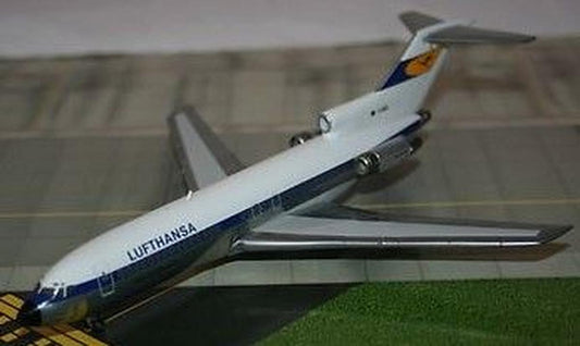 1/200 HERPA BOEING B727-100 Braunschweig LUFTHANSA 1959-1970 (YESTERDAY LIMITED EDITION)