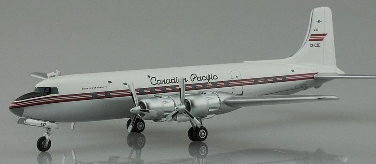 1/200 HOBBYMASTER DOUGLAS DC6B CANADIAN PACIFIC AIRLINES