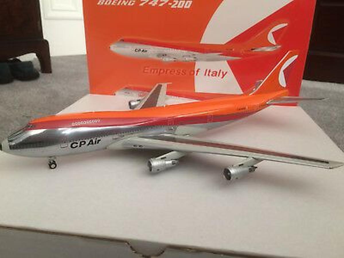 1/200 INFLIGHT200 BOEING B747-217B Empress of Italy CP-AIR (LIMITED EDITION of ONLY 144)