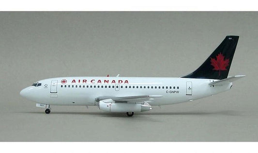 1/200 INFLIGHT200 BOEING B737-275 AIR CANADA (LIMITED EDITION of ONLY 132)