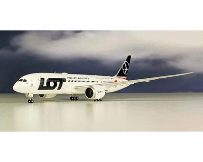 1/200 JC-WIings (JC2LOT2081) Boeing B787-8 (SP-LRH) Dreamliner (SP-LRH) * Proud To Fly the Polish Olympic Team * LOT Polish Airlines 2018 (Limited Edition)