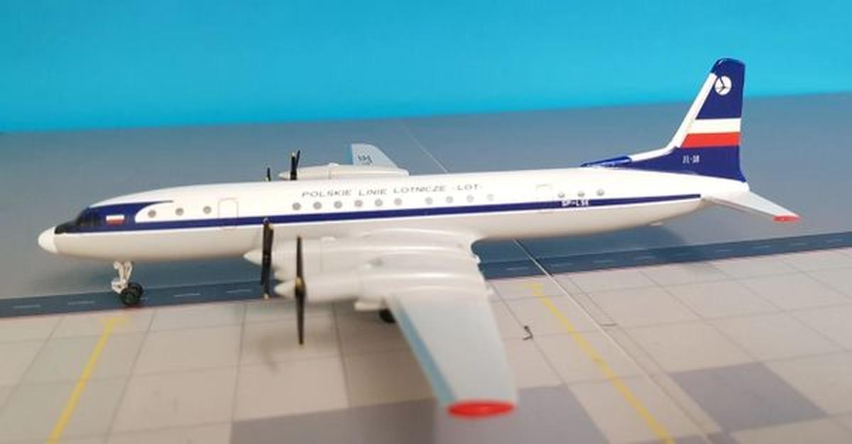 1/200 SKY-CLASSICS ILYUSHIN IL-18 LOT POLISH AIRLINES 1961-1990 (LIMITED EDITION)