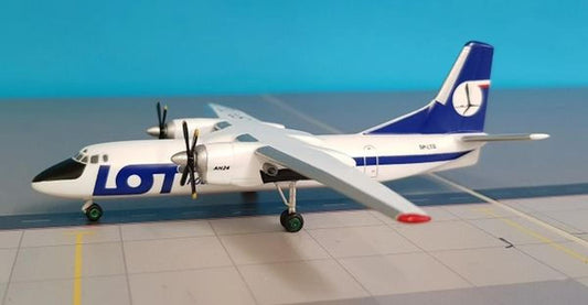 1/200 SKY-CLASSICS ANTONOV AN24 LOT POLISH AIRLINES 1966-1991 (LIMITED EDITION)