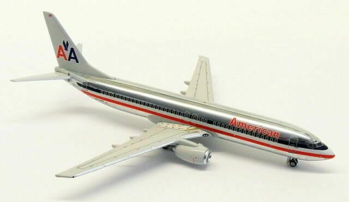 1/400 DRAGON-WNGS (55022) BOEING B777-200 (NO-REG) AMERICAN AIRLINES (CHROME-FUSELAGE - LIMITED EDITION)