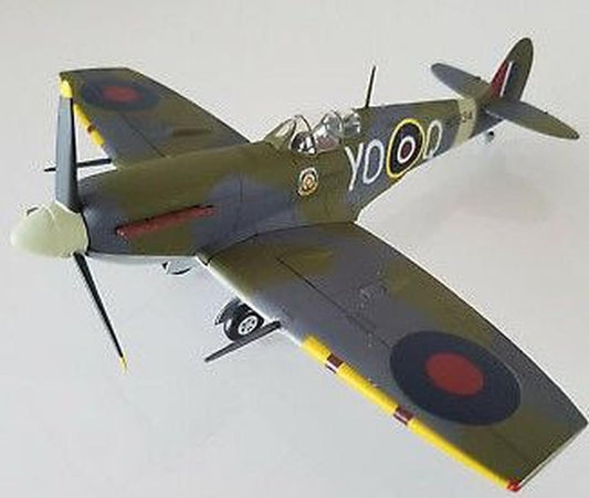 1/48 ARMOUR (B11B306) SUPERMARINE SPITFIRE MK-Vb (YO-Q - W3834) - with clipped wing - 401 Sqdn - ROYAL CANADIAN AIRFORCE (LIMITED EDITION)