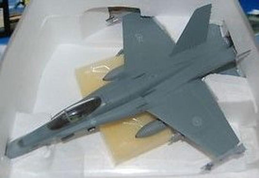 1/48 FRANKLIN-MINT (B11E640) McDONNELL-DOUGLAS CF188 HORNET (188797) - Low Vis Gray Livery - Desert Cats (Desert Storm) 1991 & Libya No-Fly 2011 - CFB Bagotville, Quebec - 425 Allouettes Sqdn - ROYAL CANADIAN AIRFORCE (LIMITED EDITION #032 of ONLY 200)