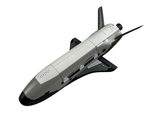 1/72 Dragon Wings (50377-03) Boeing X-37B Orbital Test Vehicle (OTV) Vandenberg AFB 03-12-2010 N.A.S.A./U.S.A.F. (Limited Edition)