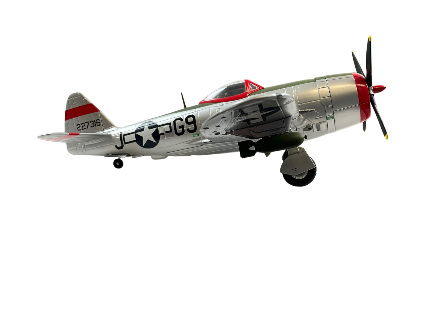 1/48 Armour/Franklin Mint (98144) Republic P47D Thunderbolt (227316) "CHIEF-SKI-U-MAH II" flown by Lt. D.E. Buholz "Chief of the Sioux" 509FS 405FG U.S.A.A.F. (Limited Edition)
