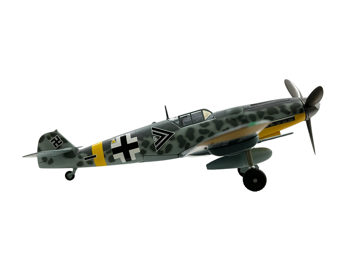 1/72 Witty Wings (WTW72-003-01) Messerschmitt Bf109G-6 (Double Cevron 5) "Chistl" flown by Gerhard Barkhorn, JG52,  WWII, Drittes Reich Luftwaffe (Limited Edition)