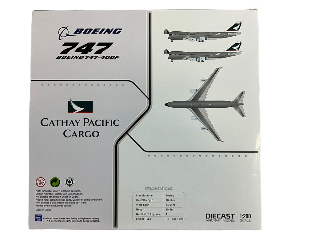 1/200 JC Wings (SA2003C) Boeing B747-400F (B-HUP)  Cathay Pacific Cargo Interactive Polished Aluminum Livery (Limited Edition)