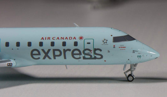 1/200 HYJL BOMBARDIER CRJ200 AIR CANADA EXPRESS (LIMITED EDITION)