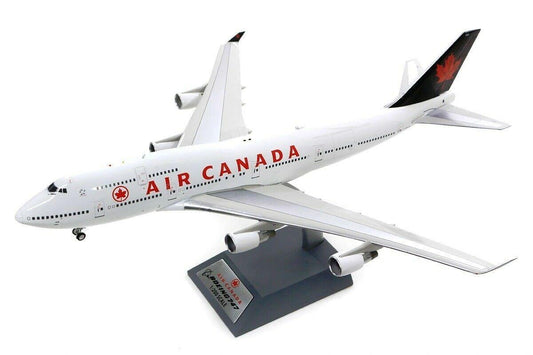 1/200 B-MODELS BOEING B747-400 AIR CANADA (LIMITED EDITION)