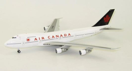 1/200 JC-WINGS BOEING B747-200 AIR CANADA 1972-2004 (LIMITED EDITION