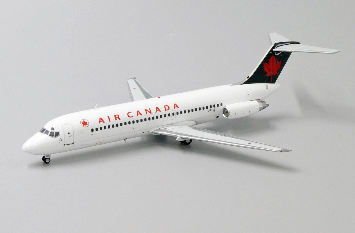 1/200 JC-WINGS DOUGLAS DC9-32 AIR CANADA 1968-2002 (LIMITED EDITION)