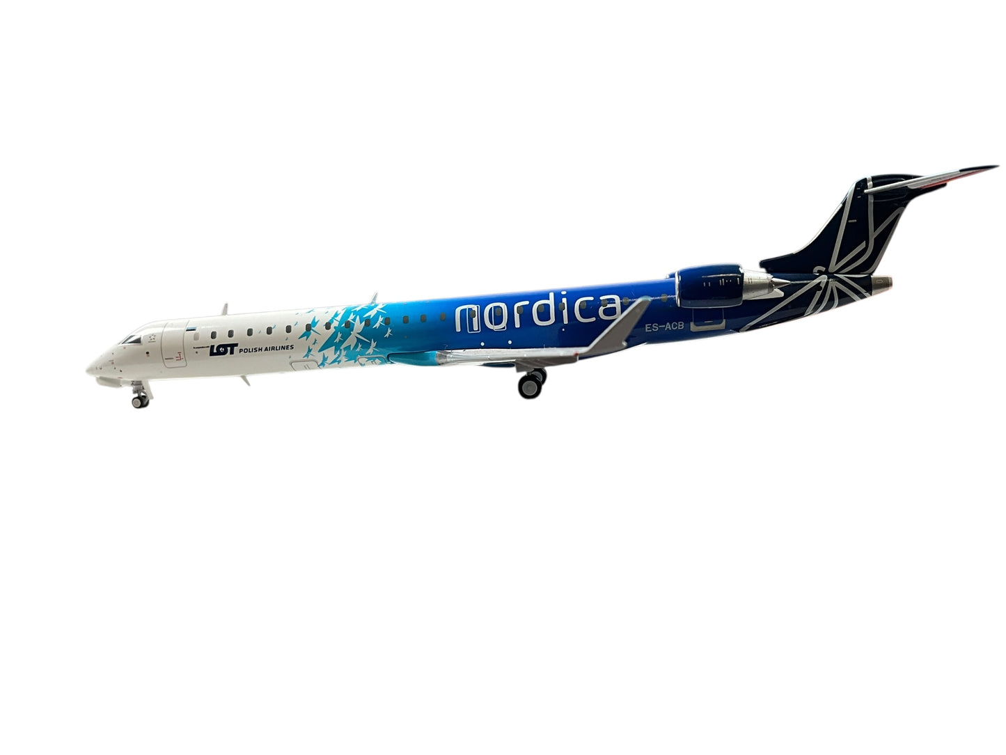 1/200 JC Wings (JC2LOT366) Bombardier CRJ900LR (ES-ACB) "nordica" LOT Polish Airlines (Limited Edition) 2020 Release
