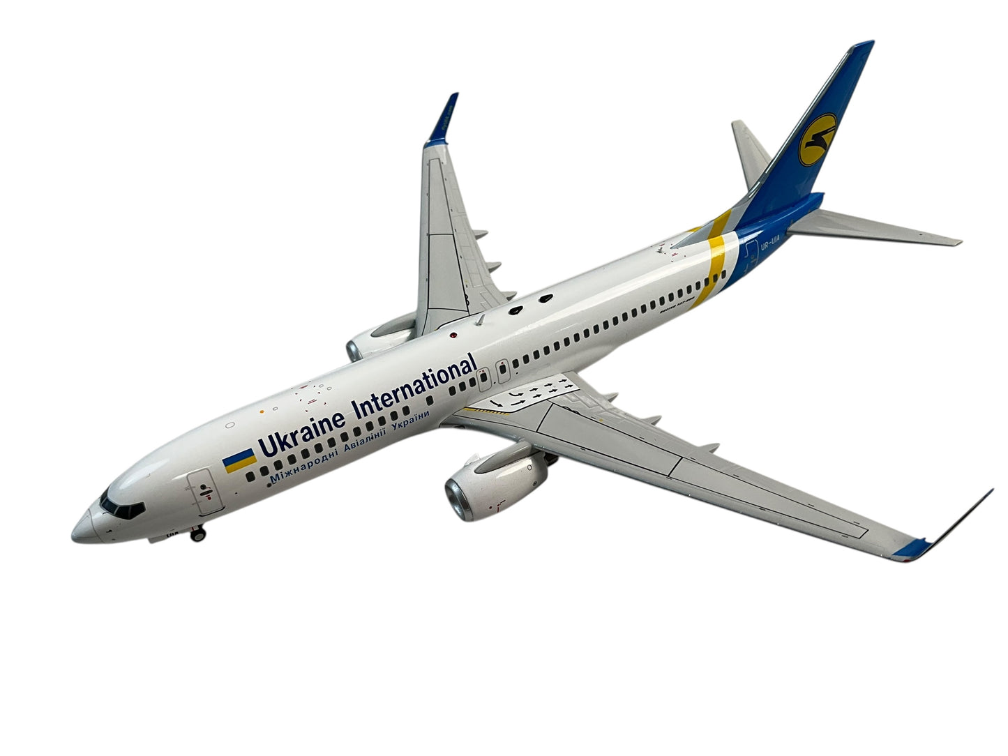 1/200 (Inflight200) J-Fox (JF-737-8-032) Boeing B737-800 (UR-UIA) Ukraine International Airlines (Limited Edition) 2020 Release
