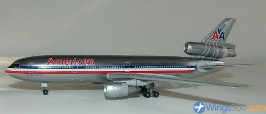 1/400 DRAGON-WINGS (55165B) DOUGLAS DC10-30 (N137AA) AMERICAN-AIRLINES (CHROME-FUSELAGE - SPECIAL EDITION)